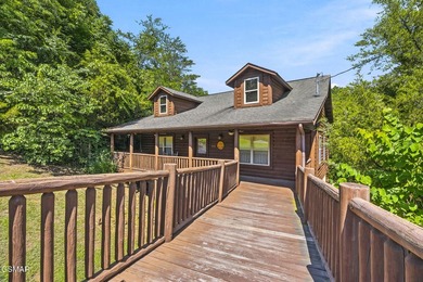 WOW FACTOR! TURNKEY INVESTMENT OPPORTUNITY! Conveniently located - photo 24