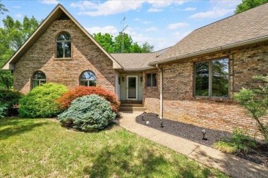 Lake Holly Home Sale Pending in Santa Claus Indiana