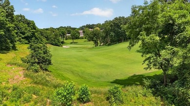 Architecture meets golf course luxury. Perched along the 14th - photo 9