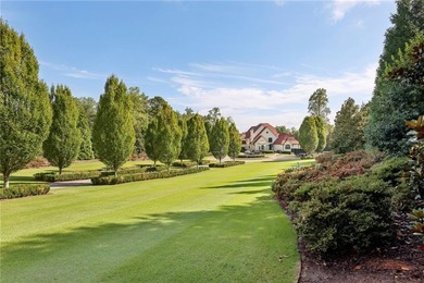 Unparalleled Lakefront Luxury! Rare chance to own this exquisite - photo 9