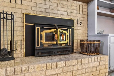 Opportunity awaits at 48 N. Badalona Drive! This brick walkout - photo 7