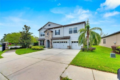 Lake Home For Sale in Lakeland, Florida