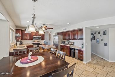 Nestled on a premium oversized waterfront lot, 919 S Paradise - photo 15