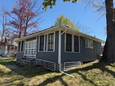 Endless Potential Across from Culver Lake!Bring your vision and - photo 16
