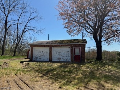 Endless Potential Across from Culver Lake!Bring your vision and - photo 21