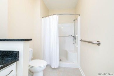 Immaculate! Move-in ready, this one-level townhome offers - photo 23