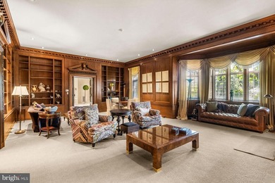 Welcome to iconic Ravenscliff, one of the most significant - photo 25