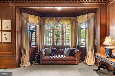 Welcome to iconic Ravenscliff, one of the most significant - photo 27
