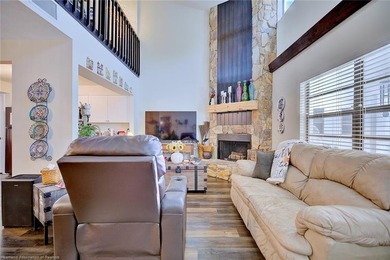 Welcome to this beautifully remodeled 2-bedroom, 2-bathroom - photo 8