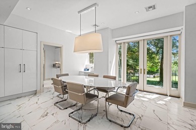 Welcome to iconic Ravenscliff, one of the most significant - photo 48