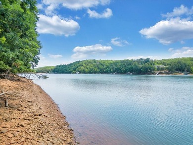 Build your dream home on this beautiful 1.6acre waterfront lot - photo 2