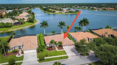 STOP SCROLLING-THIS IS THE WATERFRONT HOME EVERYONE WAITS FOR! - photo 2