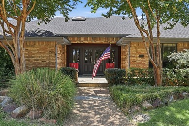 Rare opportunity to own a beautifully designed SINGLE-STORY home - photo 2