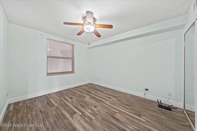 Priced to Sell! Experience easy Florida living in this wonderful - photo 25