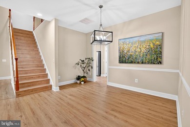 Welcome home to this newly refreshed, bright, cheerful end unit - photo 6