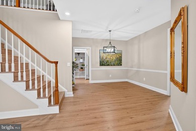 Welcome home to this newly refreshed, bright, cheerful end unit - photo 8