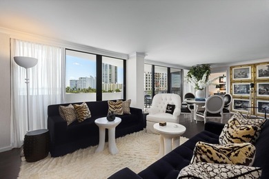 Beautifully renovated waterfront residence with unobstructed - photo 6