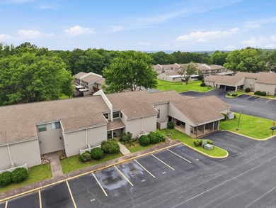 Welcome to this beautiful FULLY FURNISHED Lakewood Hills condo - photo 2