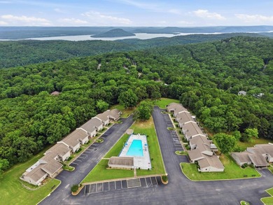Welcome to this beautiful FULLY FURNISHED Lakewood Hills condo - photo 3