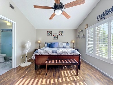 Beautifully updated and well-maintained 3-bedroom, 2-bath home - photo 5