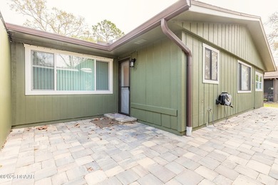 SELLER WILL ASSIST BUYER WITH CLOSING COSTS. Expect to be - photo 6