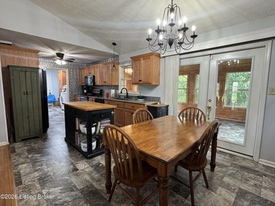 TOTAL OF 3300 SQFT OF LIVING SPACE! 2714 Pea Ridge Rd is the - photo 8