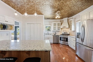 Experience stunning waterfront living directly across the Neuse - photo 13