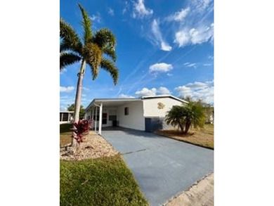 (private lake, pond, coastal) Home For Sale in Ellenton Florida