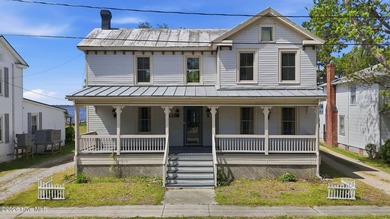 Experience stunning waterfront living directly across the Neuse - photo 46
