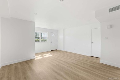 This is a first-floor apartment (not a basement apartment) - photo 3