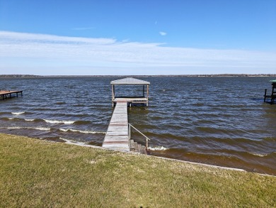 Waterfront Lot with 6.06 Acre Waterview Tract - photo 5