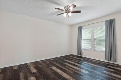 Short Sale. Short sale! BRING YOUR OFFERS! All offers will need - photo 12