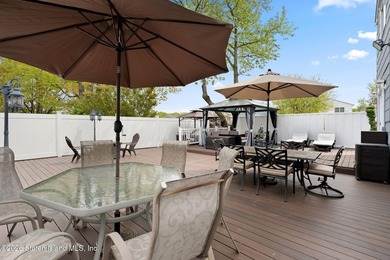 Welcome to 941 Ramona Avenue, a meticulously maintained two - photo 27