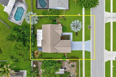 Modern Tropical Retreat in Royal Palm Beach. This freshly - photo 37