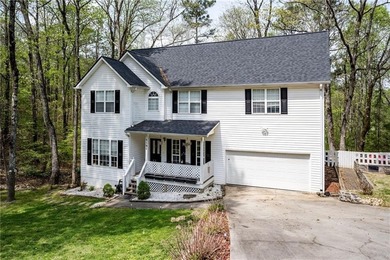 Lake Tara / Treasure Lake Home For Sale in Villa Rica Georgia