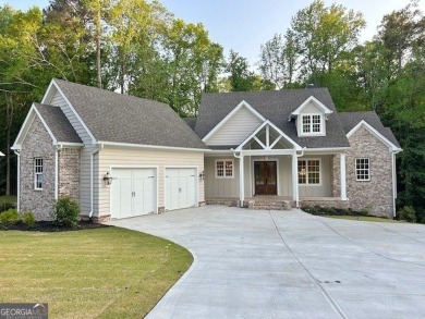 Lake Home For Sale in Newnan, Georgia