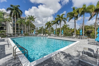 Explore a beautifully renovated first-floor condo with garage - photo 47