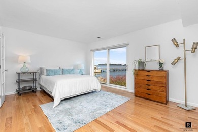 8 Deepwater Way offers the most spectacular on-the-water views - photo 10
