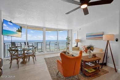 **ABSOLUTELY STUNNING ''MOVE-IN-READY'' REMODELED DIRECT - photo 4