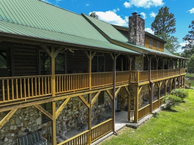 Welcome to an extraordinary legacy estate encompassing over 457 - photo 6