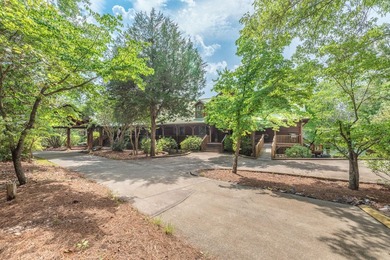 Welcome to an extraordinary legacy estate encompassing over 457 - photo 10