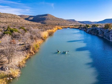 Located 1.5 miles south of Pandale in northwestern Val Verde - photo 1
