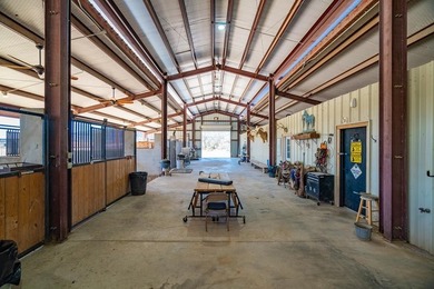 Located 1.5 miles south of Pandale in northwestern Val Verde - photo 10