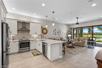 Welcome to Marina Bay - this beautifully appointed lakefront - photo 1