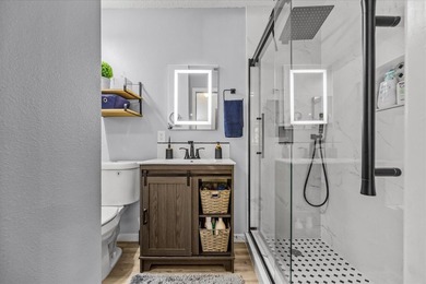 Completely renovated and move-in ready! This stunning 4BR/3BA - photo 32