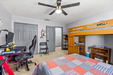 Completely renovated and move-in ready! This stunning 4BR/3BA - photo 36