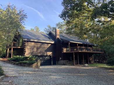 Rustic Elegance Meets Modern Comfort in North Georgia Real Logs - photo 3
