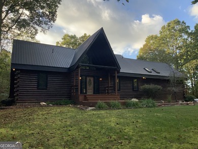 Rustic Elegance Meets Modern Comfort in North Georgia Real Logs - photo 5