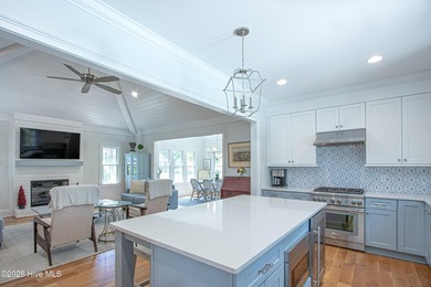 Best value in Forest Creek. Lock-it and Leave-it with furniture - photo 15