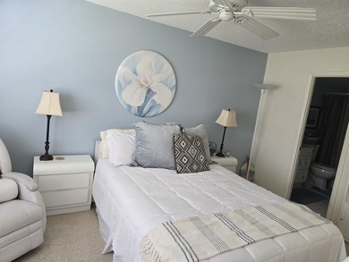 PARADISE FOUND ! 2ND FLOOR BEAUTY, FULL 2/2 SPLIT FLOOR PLAN - photo 15